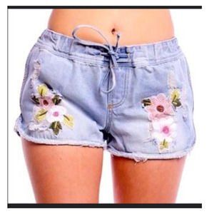 Sadie & Sage Distressed Denim Shorts With Floral Embroidery & Drawstring Size L